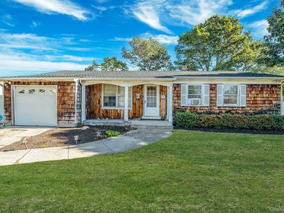 55 Clifton Place, Port Jefferson Station, NY, 11776