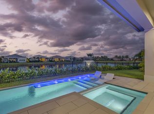 10109 Driftwood Way, Palm Beach Gardens, FL 33412