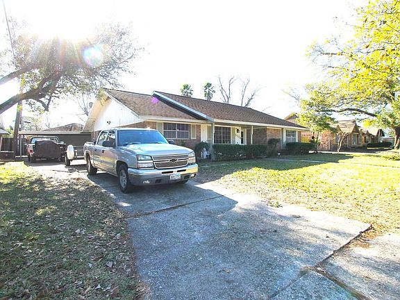 3rd image of 5114 Trail Creek Dr
