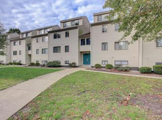 2121 Melrose Dr APT C, Champaign, IL 61820