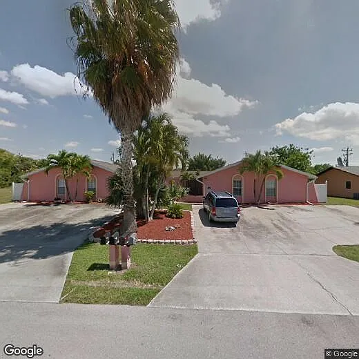 609 SE 23rd Pl #1