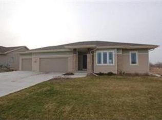 4433 Scenic View Rd, Windsor, WI 53598