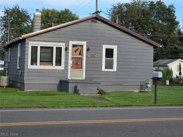 1118 S 6th St, Coshocton, OH 43812