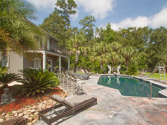 9 foot deep pool
