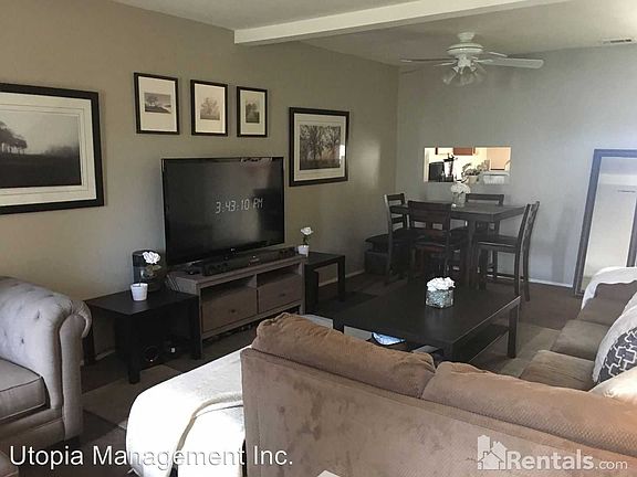 4th image of 1007 Howard Ave Unit 33