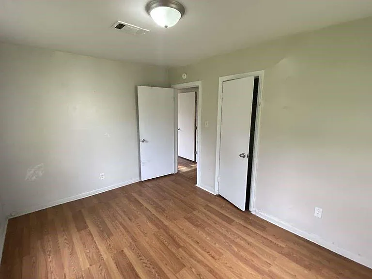 5715 Belmark St — Photo 9