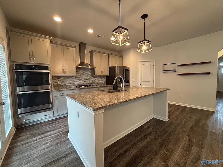 212 Oracle Cir — Photo 10
