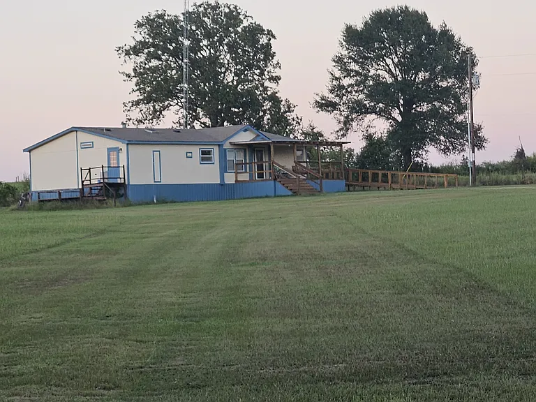 660 Vz County Road 1524 — Photo 3