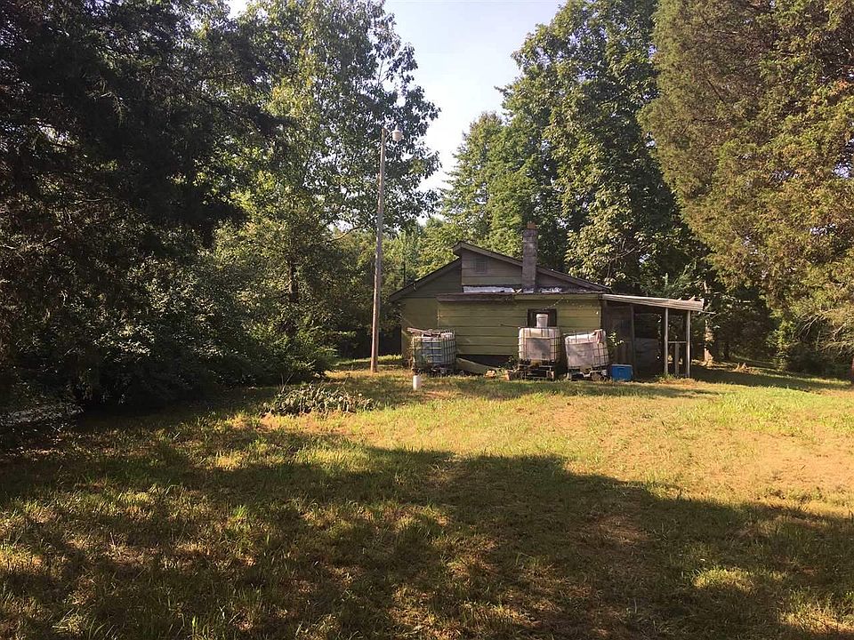 1st image of 219 Indian Hill Ln