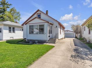 2041 Blaine Ave, Racine, WI 53405