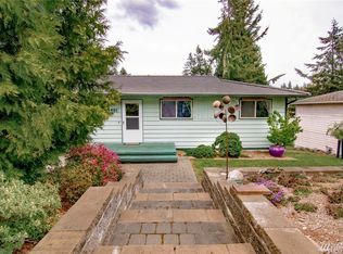 18401 73rd Ave W, Edmonds, WA 98026