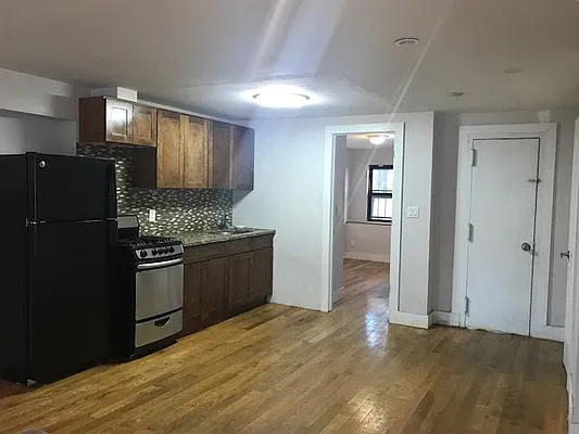 Rented by G2 Realty Group LLC | media 35