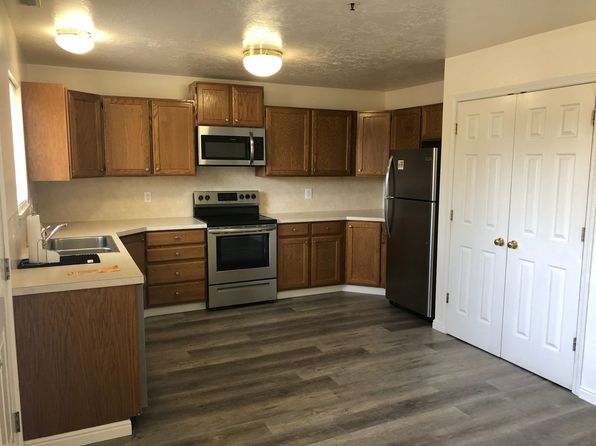 205 N Geneva Rd APT 15
