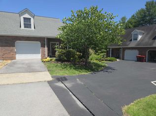 41 Cherokee Ridge Ct, Johnson City, TN 37604