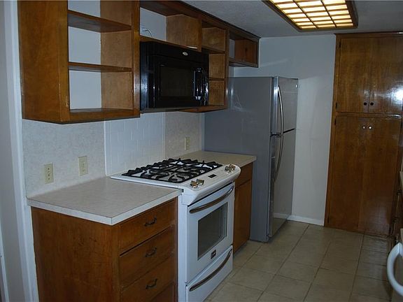 2nd image of 2706 Saint Edwards Cir #A