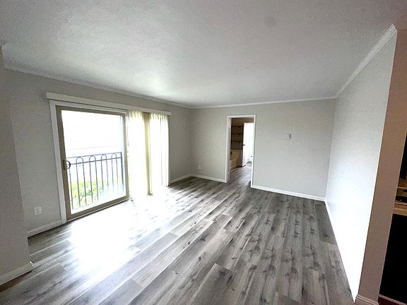 2nd image of 5959 E Naples Plz Unit 201