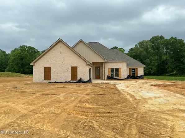 985 Mullican Rd, Florence, MS 39073