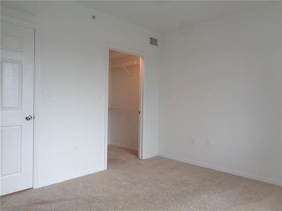5th image of 6565 Emerald Dunes Dr APT 302