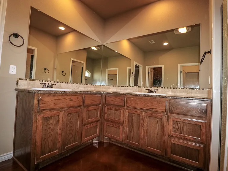 3004 Silver Saddle Dr — Photo 14
