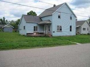 622 15th Ave, Norway, MI 49870