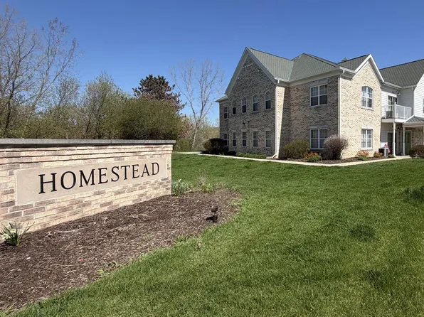 2712 Northview ROAD #119, Waukesha, WI 53188