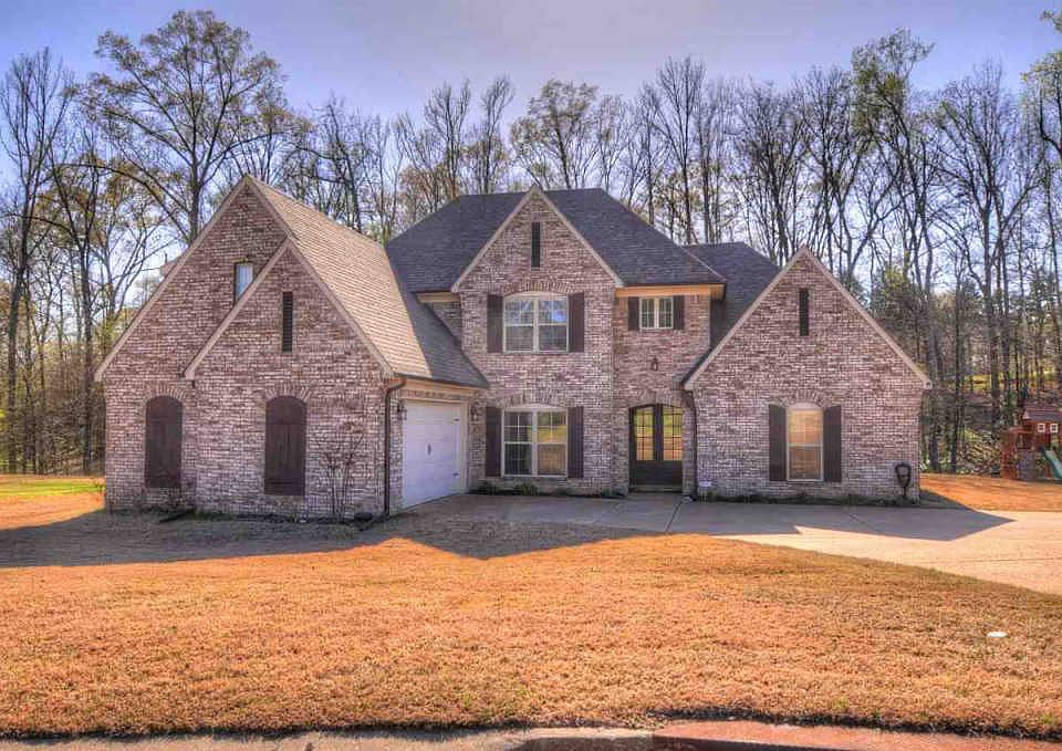 1st image of 150 Creek Side Dr