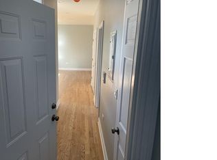 3300 W Warren Blvd #2F, Chicago, IL 60624