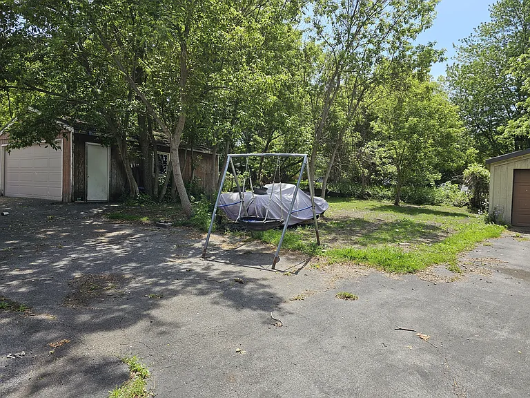 537 Stone St #537 — Photo 5
