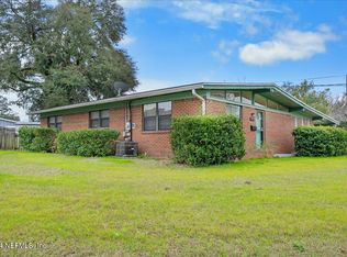 1051 Palisades Dr, Jacksonville, FL 32221