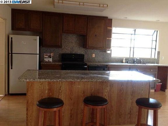 2nd image of 3305 San Pedro Ct