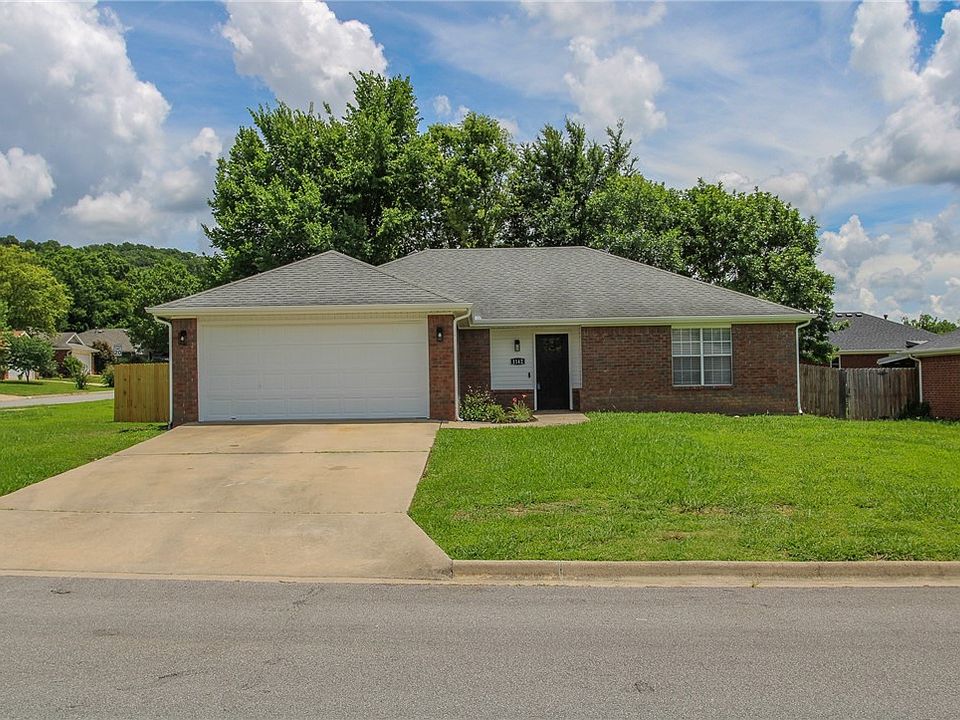 1st image of 1142 S Jasmine Ln
