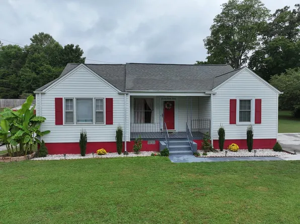 1427 Blair Loop Rd, Danville, VA 24541