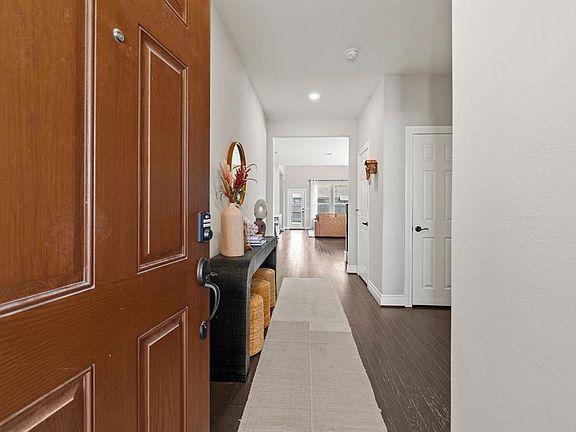 5th image of 6002 Birchwood Cliff Trail