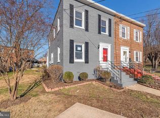 1160 Booker Dr, Capitol Heights, MD