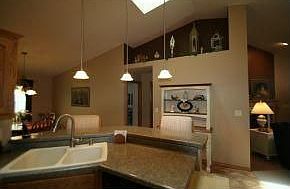 5th image of 1833 Hardwoods Ct