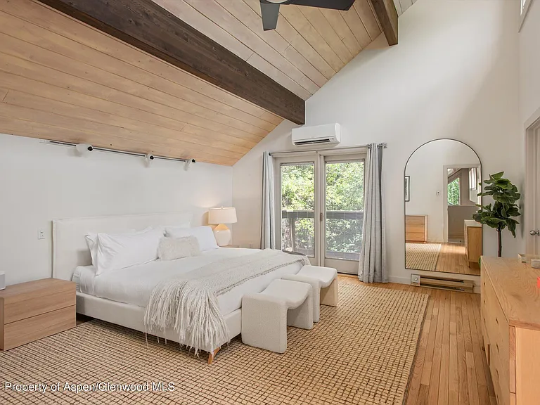 314 Mountain Laurel Dr — Photo 10