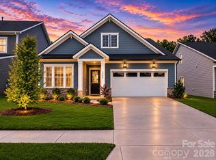 5208 Glenwalk Dr, Charlotte, NC 28269