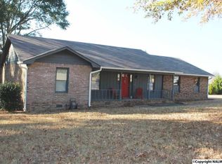104 Eagle Dr, Albertville, AL 35951