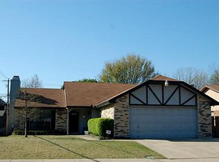 2316 Havenwood Dr, Arlington, TX 76018
