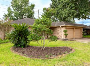 7318 Blanco Pines Dr, Humble, TX 77346