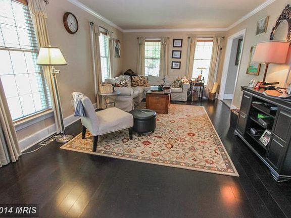 4th image of 7081 Honeysuckle Ct