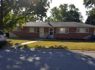 1100 Charwood St, Saint Charles, MO 63301