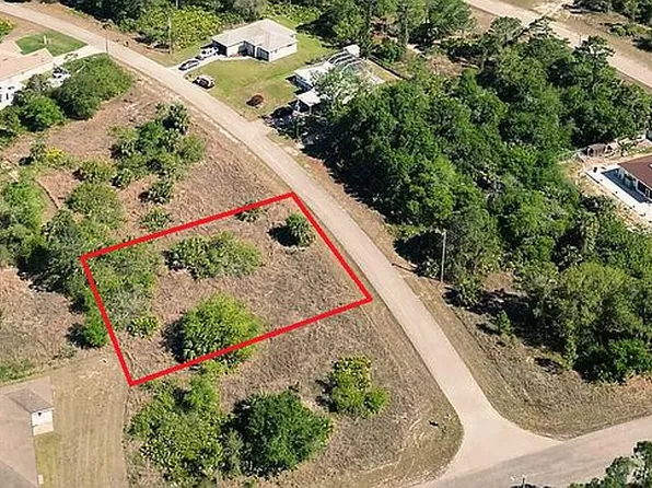 827 Warren St, Lehigh Acres, FL 33974