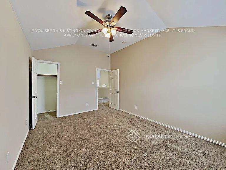 4000 Iris Ct — Photo 13
