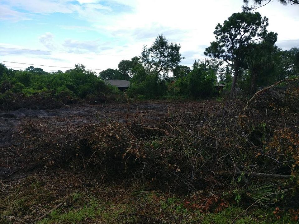 1st image of 1307 Vancouver Ave SE