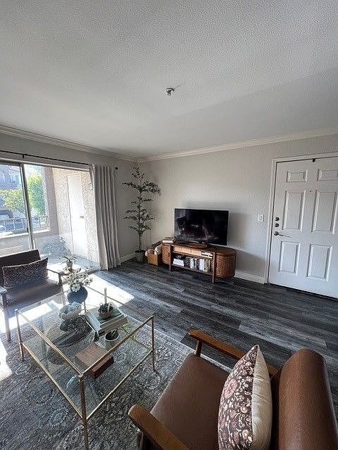 1st image of 1030 Vista Del Cerro Dr Unit 204