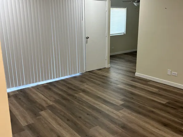 9040 Kennedy Ct #1, Orland Park, IL 60462