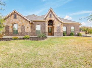 222 Golden Arrow Dr, Hudson Oaks, TX 76087