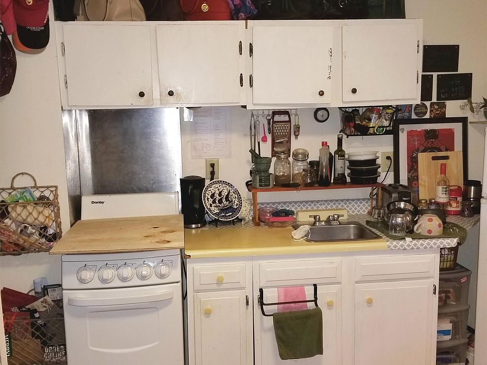 1st image of 71 Leroy St APT 8