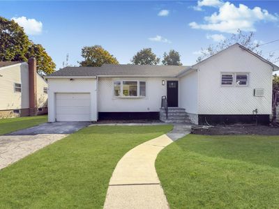 1280 Cambria Street, Uniondale, NY, 11553